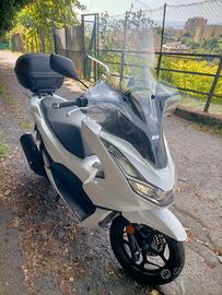 Honda PCX 125 - Moto e Scooter In vendita a Genova