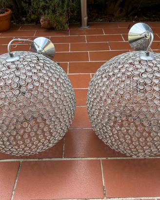 Coppia di lampadari in stile moderno