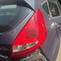 Fanale posteriore destro FORD FIESTA del 2011