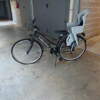 BICICLETTA CON SEGGIOLINO