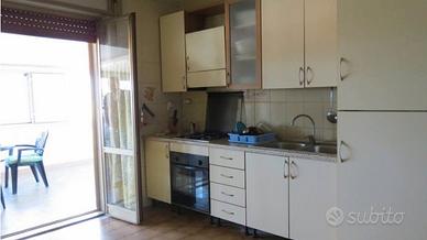 Stanza molto luminosa