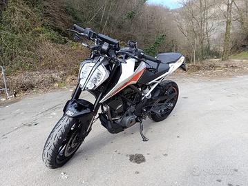 Ktm Duke 390