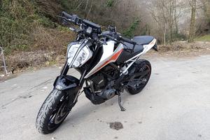 Ktm Duke 390