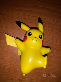 Sorpresa Kinder Pokemon Pikachu