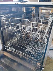 Lavastoglie da incasso smeg