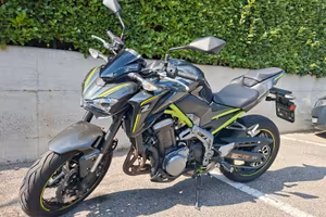 Kawasaki Z900