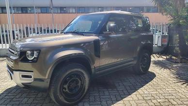 LAND ROVER Defender 90 3.0D I6 250 CV AWD Auto