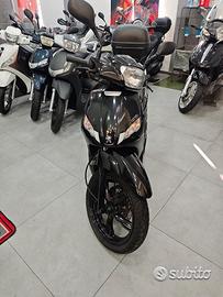 Peugeot tweet 125 2021