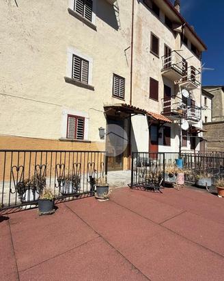 CASA INDIPENDENTE A ROCCA DI CAMBIO