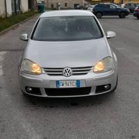 Golf 5 1.6 fsi 115 cv