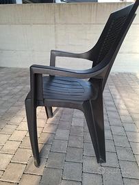 Tavolo da giardino piu sedie