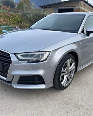 Audi A3 2.0 TDI 150 CV S LINE