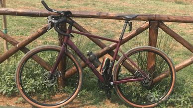 Bici gravel uomo Triban GRVL 520 SUBCOMPACT Tg L