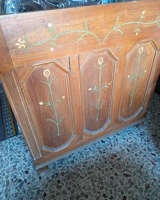 letto a una piazza vintage