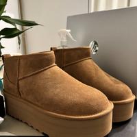 Stivali da neve UGG da donna, 5 cm (Marrone 38)