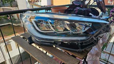 Fanale anteriore Toyota Yaris originale – funziona