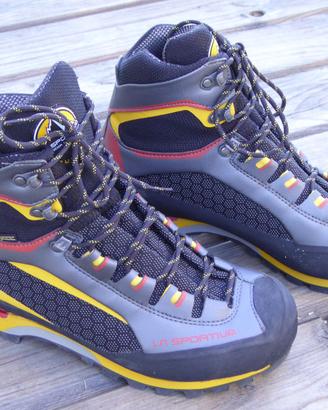 Scarponi La sportiva trango tower gtx 40,5
