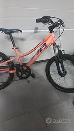 bicicletta con cambio 6 marce