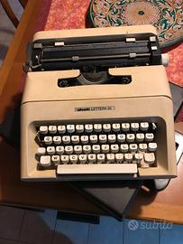 Macchina da scrivere Olivetti Lettera 35