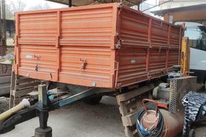 Rimorchio ribaltabile