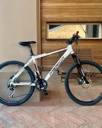 MTB Merida con freni a disco idraulici