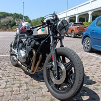 Honda cb 750 f Cafe racer