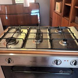 Forno elettrico e piano cottura