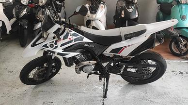 Yamaha WR125X