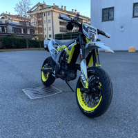 Husqvarna 701 depotenziata solo a libretto