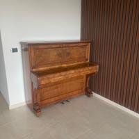 Pianoforte verticale