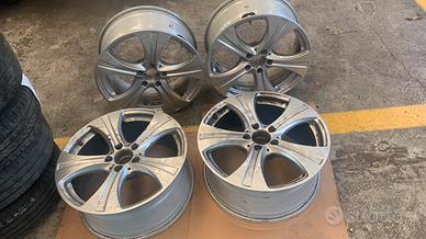 Cerchi in lega 5 razze mod R96 Mercedes