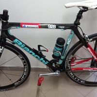 BIANCHI FULL CARBON COME NUOVA