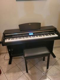 Pianoforte Yamaha Arius YDP-V240