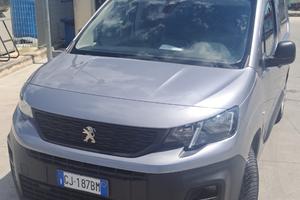 PEUGEOT EXPERT 2022