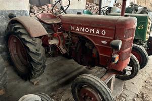 Trattore Hanomag R16