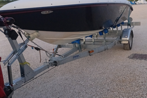 Brube Laguna 550 con motore