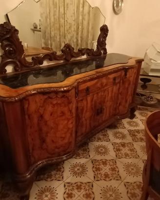 Credenze Chippendale con specchio