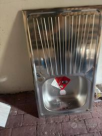 Lavabo nuovo mai usato