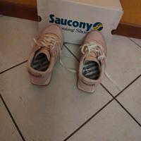 scarpe Saucony num 37,5 usate ma in buono st
