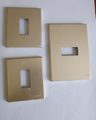 set 3 placche  BTICINO PER interruttori LUCE 