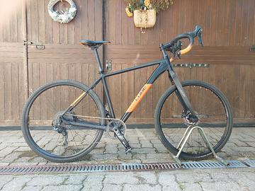 Bici da gravel Cube