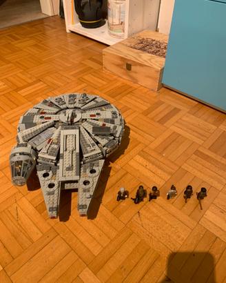 Lego 75105 Millennium falcon lego star wars