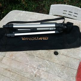 Treppiedi per telecamera