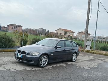 BMW 320d Touring 