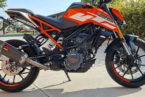 KTM DUK 125 anno 2019