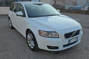 Volvo V50 D4 Momentum