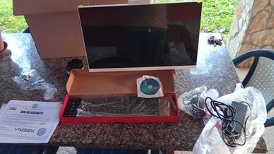 Computer Inisek con processore interno 