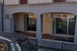 Locale uso ufficio/negozio