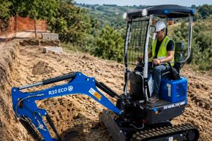 Mini escavatore MOTORE KUBOTA RIPPA 10 QLI