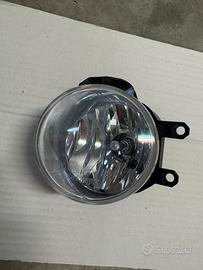 Faro Antinebbia dx - Peugeot 108 del 2015